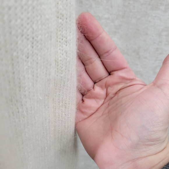 90s Vintage Silk and Angora Sweater Knit Skirt White Ivory - Picture 6 of 11